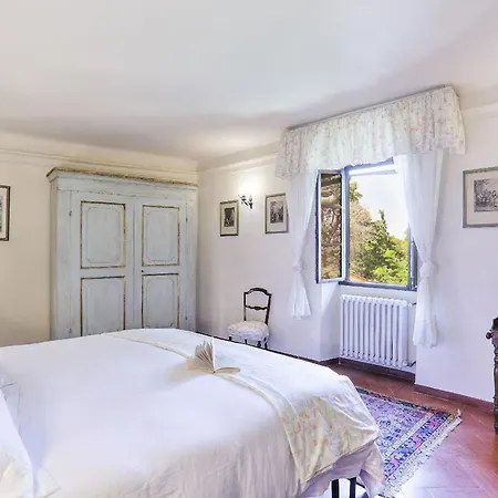 Situato Sulla Prima Collina Con Vista Magnifica Apartament *