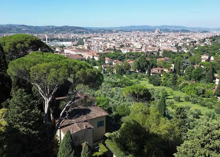 Lejlighed Situato Sulla Prima Collina Con Vista Magnifica